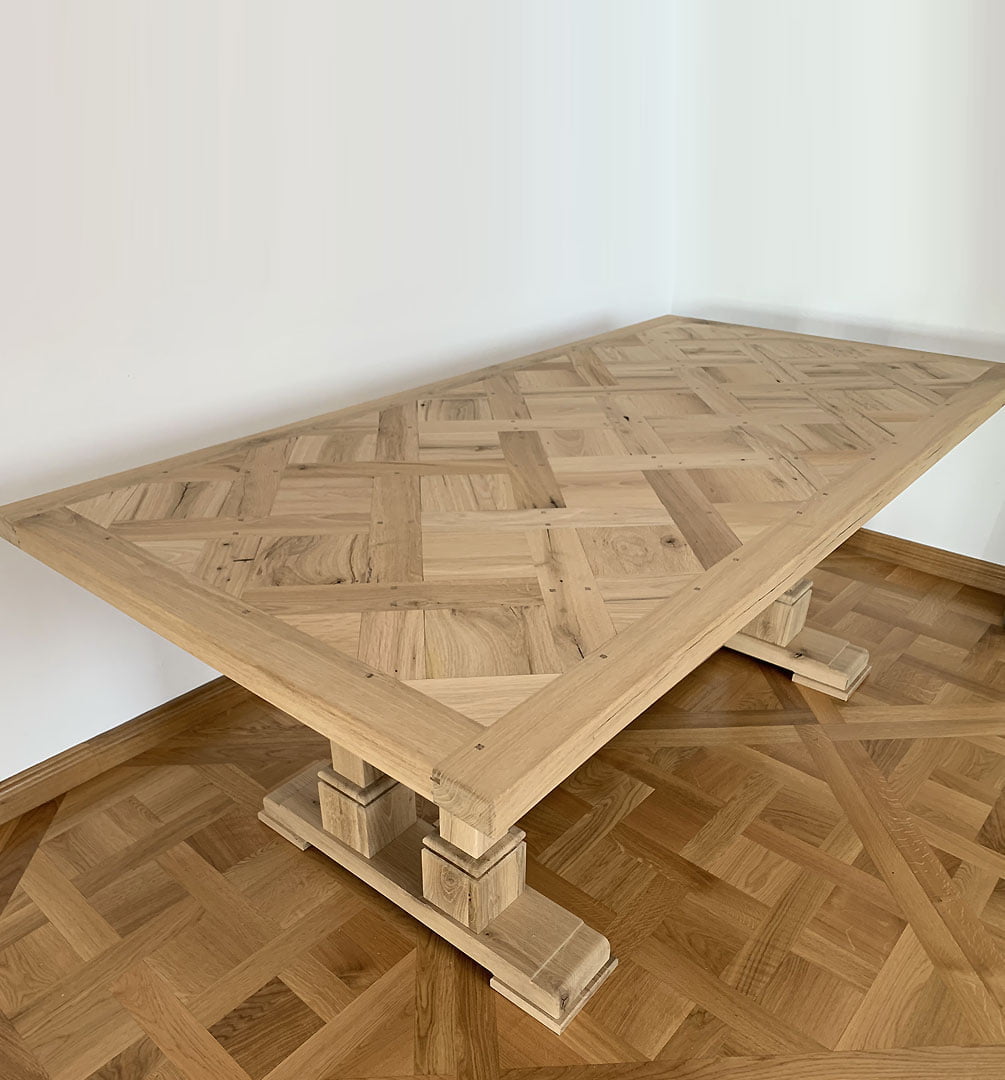 https://www.parquetversaillesancien.fr/wp-content/uploads/2023/08/French-Parquet-table-category.jpg